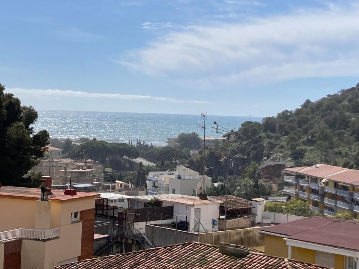 Apartamento Con Vistas Al Mar Castelldefels Exterior foto