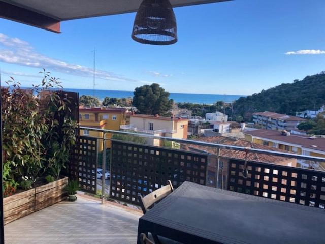 Apartamento Con Vistas Al Mar Castelldefels Exterior foto